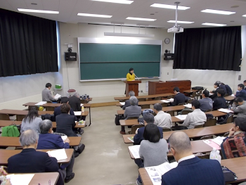 奥野さんから大学芋愛協会の紹介