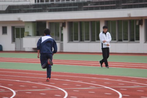 前日、会場でトレーニング