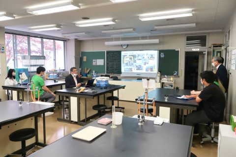 「キャンパス見学」および「拓大生の1年」