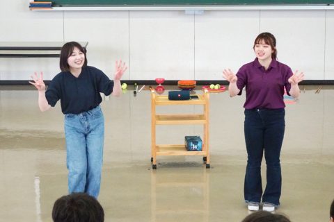 学生プログラム：手遊び