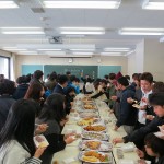 21　学生試食会場